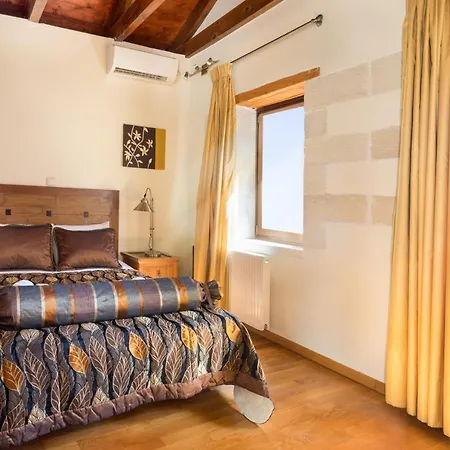 Villa Olga's Filoxenia - Aladanos-private Pool And Heated Jacuzzi