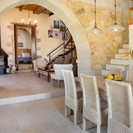 Olga's Filoxenia - Aladanos-private Pool And Heated Jacuzzi Villa *