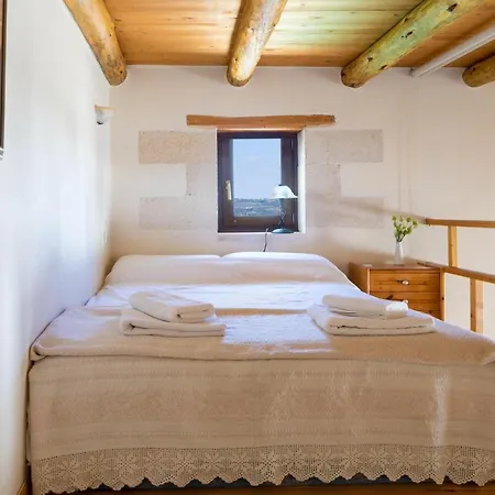 Olga's Filoxenia - Aladanos-private Pool And Heated Jacuzzi